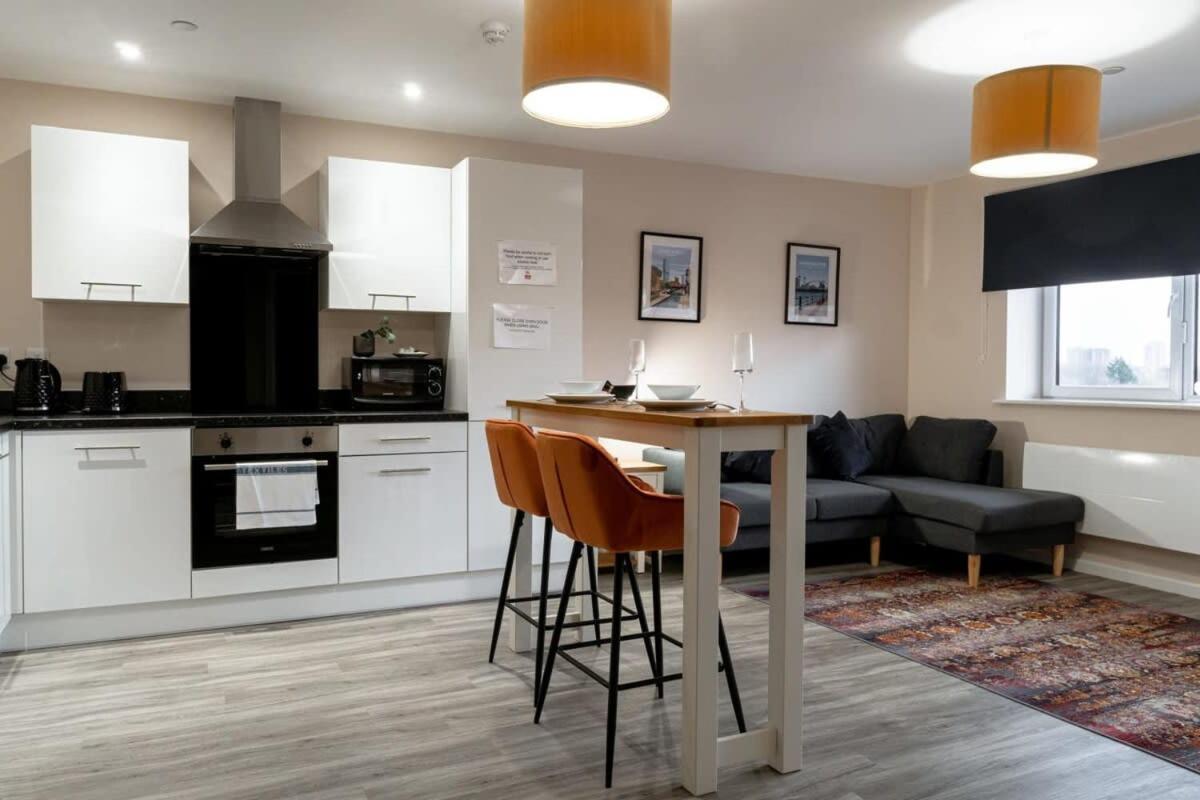 Modern 1 Bedroom Apartment In Manchester Exterior photo